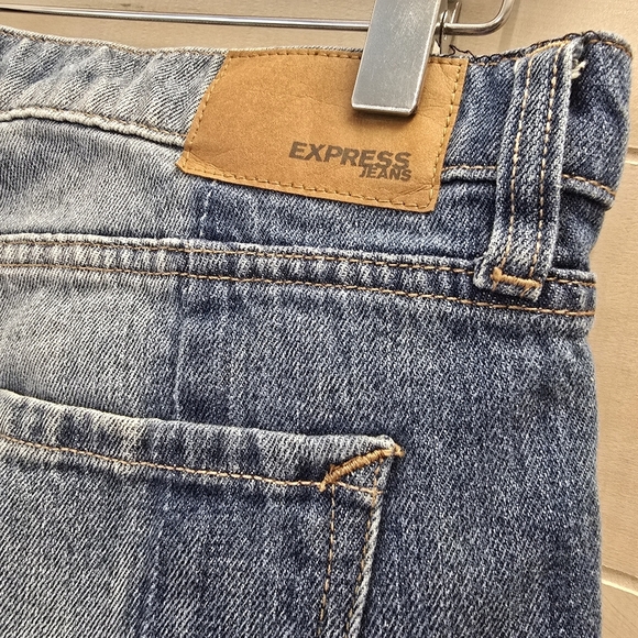 {4R} EXPRESS Original Girlfriend Two Toned Blue Denim Jeans Raw Hem - Picture 11 of 13